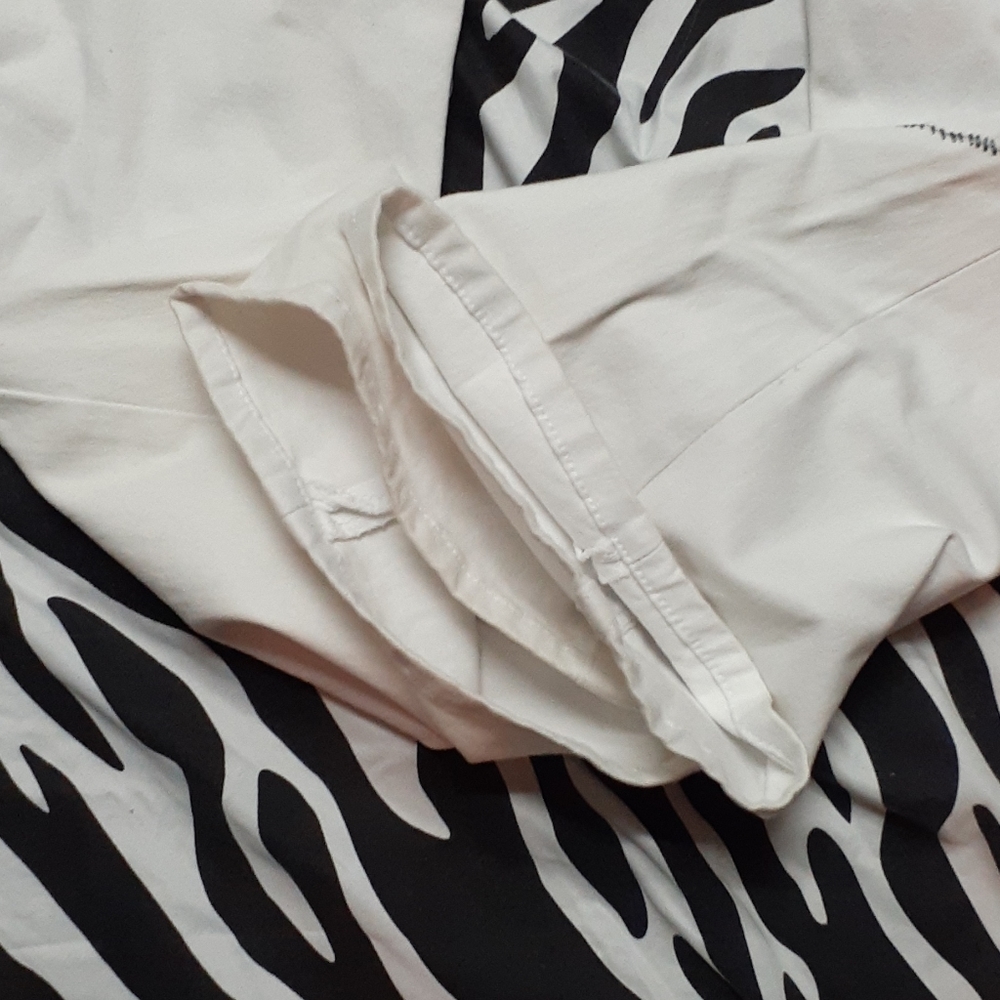 BB Jeans - Picture 5 of 8
